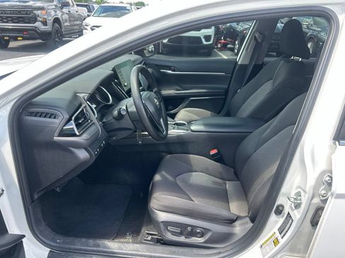 Used 2023 Toyota Camry LE FWD image 11
