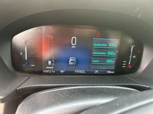 Used 2024 Ford Escape ST-Line AWD/4WD image 9