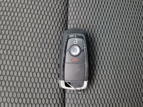 Used 2019 Ford Explorer XLT AWD/4WD image 32