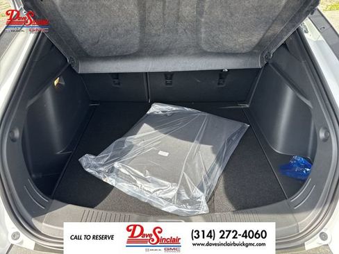 New 2026 Buick Envista Preferred FWD image 22