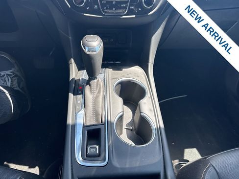 Used 2021 Chevrolet Equinox Premier AWD/4WD image 26