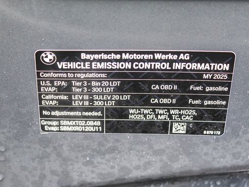 Certified 2025 BMW X2 xDrive28i w/ M Sport Package image 28