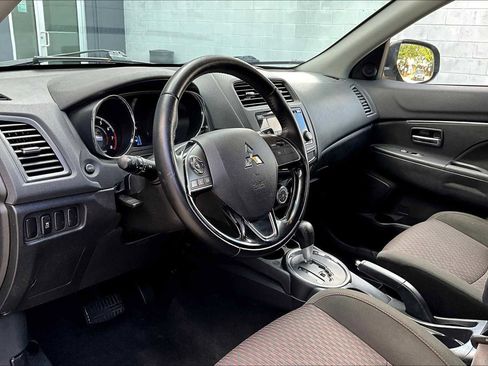 Used 2017 Mitsubishi Outlander Sport ES image 17