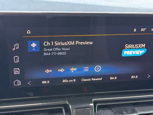 Used 2025 Chevrolet TrailBlazer LT FWD image 15