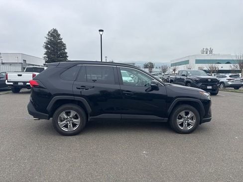 Used 2024 Toyota RAV4 XLE image 3