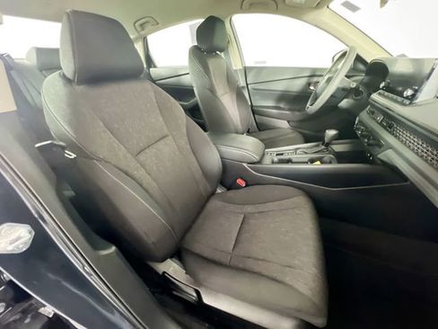 Certified 2024 Honda Accord LX image 28