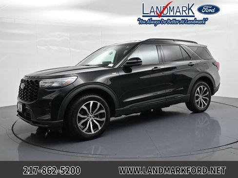 Used 2025 Ford Explorer ST-Line AWD/4WD image 1