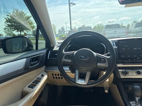 Used 2017 Subaru Legacy 2.5i AWD/4WD image 14