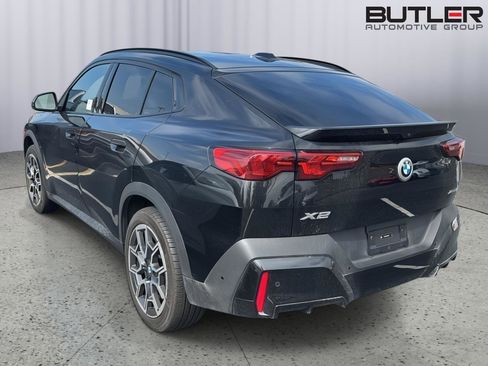 Used 2025 BMW X2 xDrive28i w/ Premium Package image 7