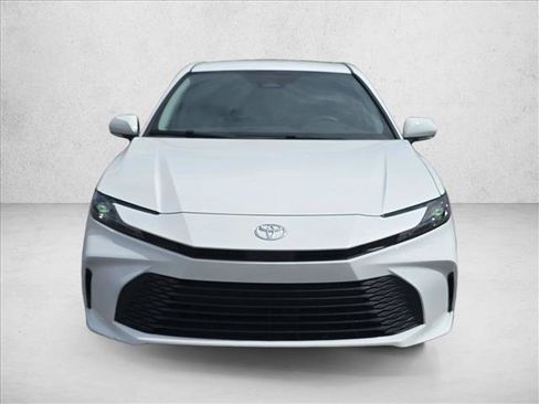 Used 2025 Toyota Camry LE FWD image 2