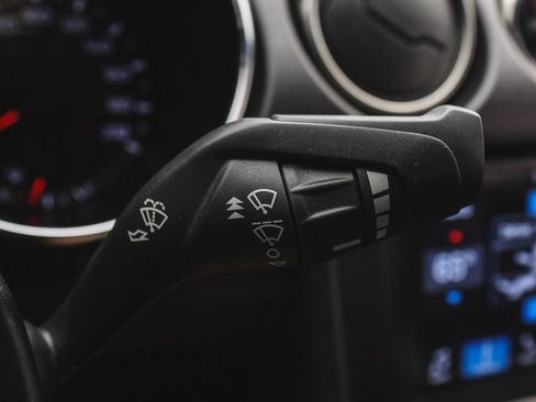 Used 2016 Ford Mustang Shelby GT350 w/ Technology Package image 26