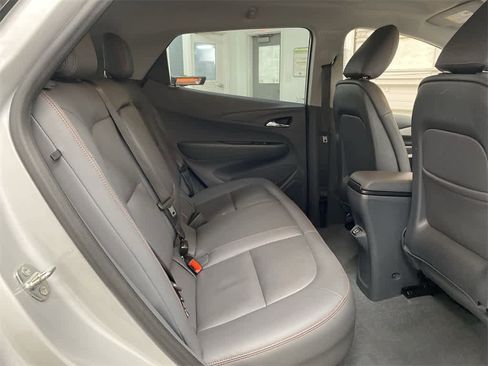 Used 2020 Chevrolet Bolt Premier w/ Infotainment Package image 17