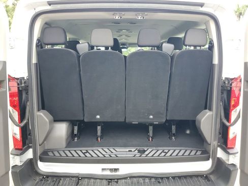 Used 2023 Ford Transit 350 XLT RWD image 9