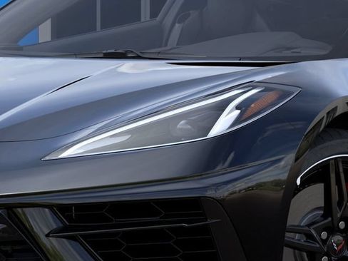 Used 2022 Chevrolet Corvette Stingray Preferred Cpe w/ Z51 Performance Package RWD image 11