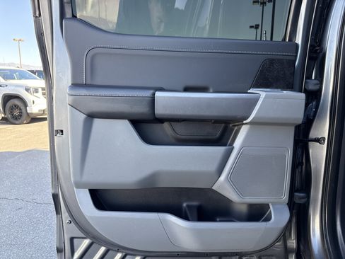 Used 2021 Ford F150 XLT w/ Equipment Group 302A High image 30