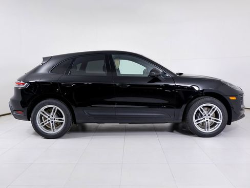 New 2026 Porsche Macan image 30