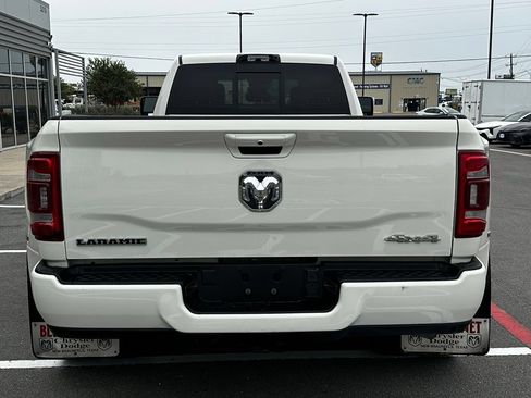 Used 2024 RAM 3500 Laramie w/ Sport Appearance Package AWD/4WD image 8