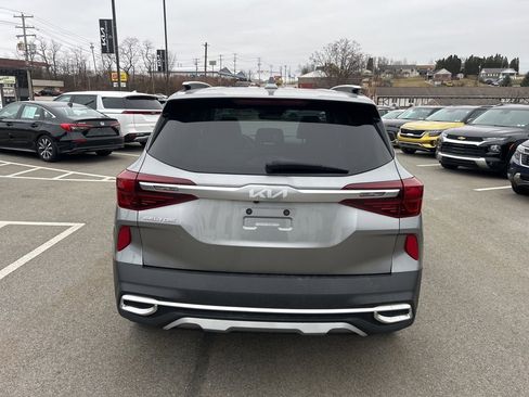 Certified 2023 Kia Seltos SX w/ SX Sunroof Package image 8