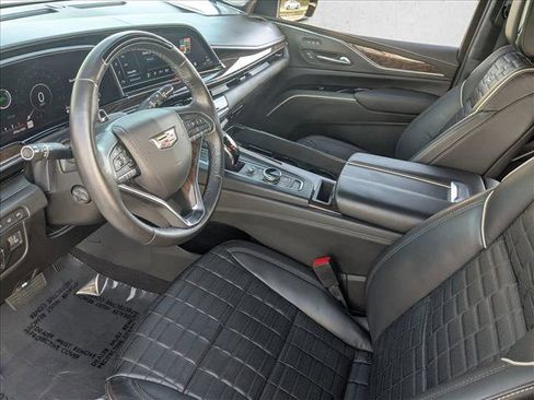 Used 2021 Cadillac Escalade ESV Sport Platinum w/ Heavy-Duty Trailer Package image 9