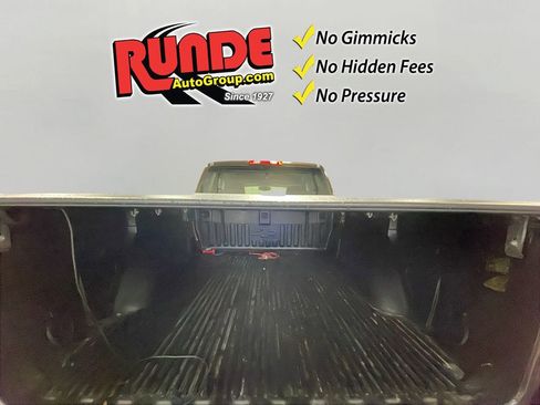 Used 2018 Chevrolet Silverado 1500 LT w/ All Star Edition image 16