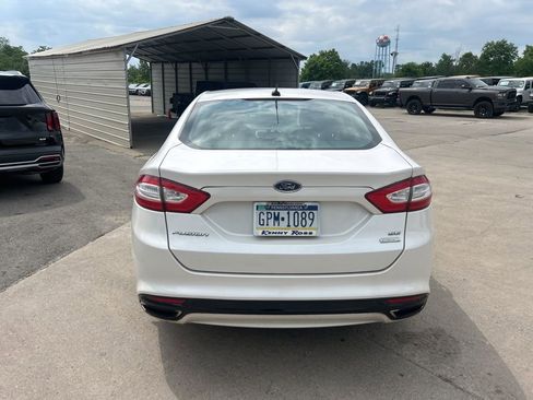 Used 2015 Ford Fusion SE w/ Equipment Group 202A FWD image 5