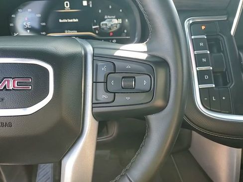 Used 2023 GMC Yukon SLT w/ SLT Premium Package AWD/4WD image 20