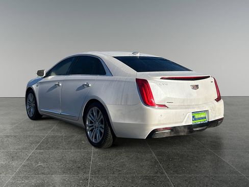 Used 2019 Cadillac XTS Luxury image 5