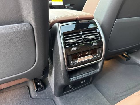 New 2026 BMW X5 xDrive40i w/ M Sport Package AWD/4WD image 22