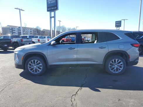 New 2026 Buick Enclave Preferred w/ Power Package image 8