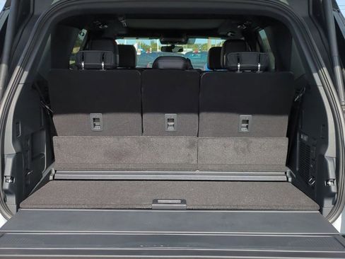 New 2025 Ford Expedition Platinum w/ Stealth Performance Package image 13