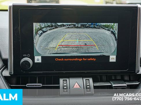 Used 2023 Toyota RAV4 XLE Premium image 43