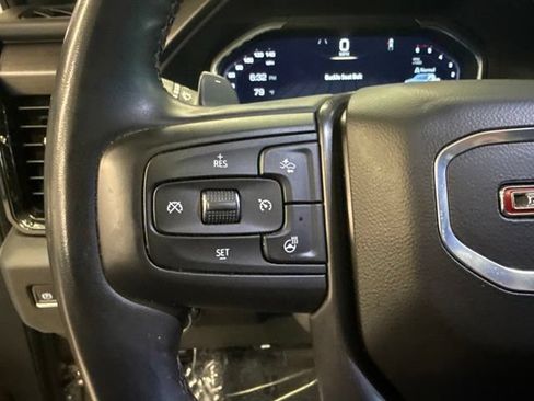 Used 2024 GMC Sierra 1500 AT4 w/ Technology Package AWD/4WD image 14