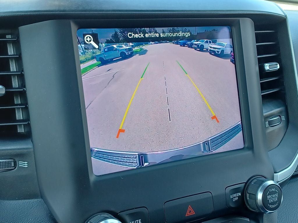 Used 2020 RAM 1500 Big Horn AWD/4WD image 17
