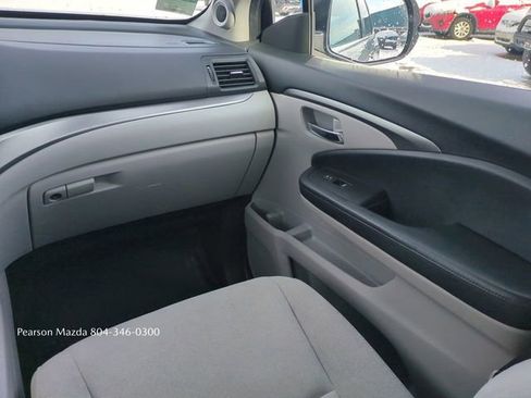 Used 2019 Honda Pilot LX image 18