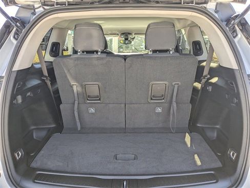 Certified 2023 Jeep Grand Cherokee L Laredo image 12