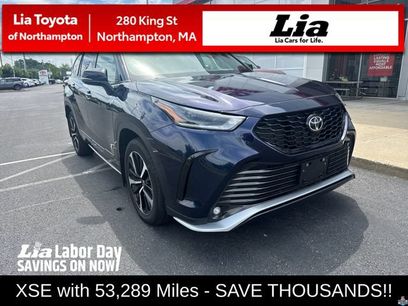 Used 2022 Toyota Highlander XSE