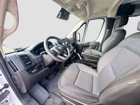 Used 2024 RAM ProMaster 1500 w/ Convenience Group image 11