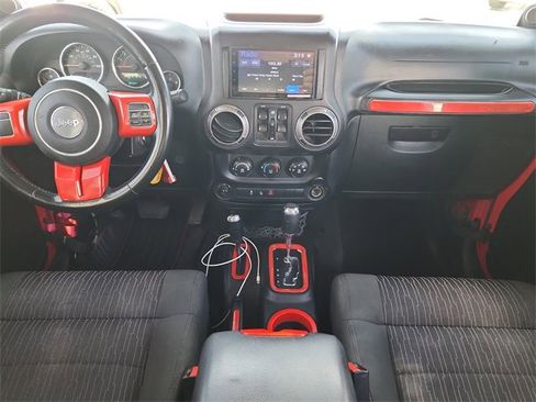 Used 2012 Jeep Wrangler Unlimited Sport image 23