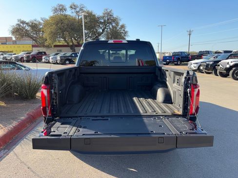 Used 2025 Ford F150 King Ranch w/ FX4 Off-Road Package image 29