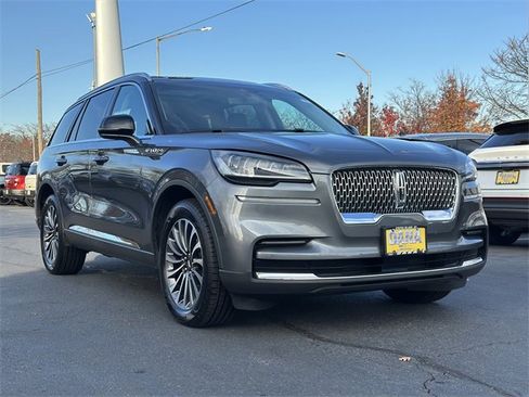 Certified 2024 Lincoln Aviator Premiere w/ Premium Package image 49