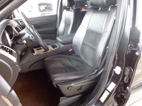 Used 2015 Jeep Grand Cherokee Altitude AWD/4WD image 14