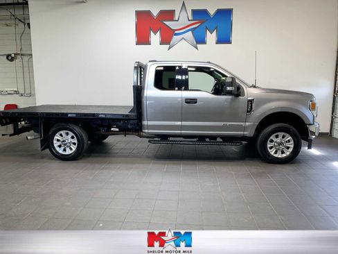 Used 2021 Ford F350 XLT image 1