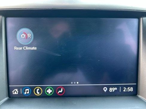 Used 2023 GMC Acadia SLE w/ Driver Convenience Package FWD image 26