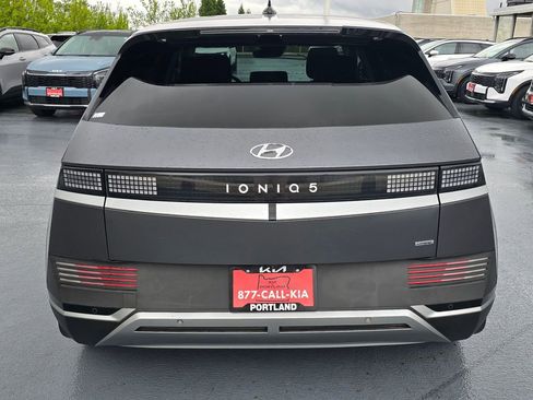 Used 2024 Hyundai Ioniq 5 SEL AWD/4WD image 4