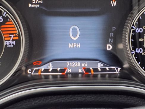 Used 2019 Jeep Cherokee Limited FWD image 17