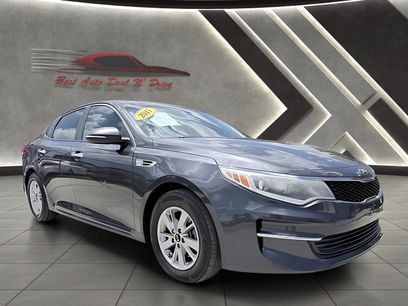 Used 2017 Kia Optima LX w/ Convenience Package