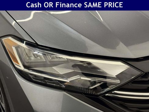 Used 2024 Volkswagen Jetta Sport FWD image 11
