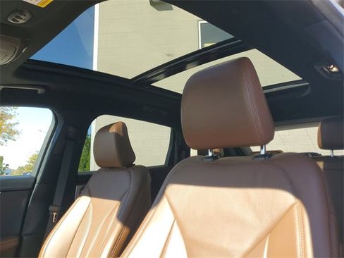 Used 2021 Lincoln Nautilus Reserve w/ Equipment Group 202A image 18