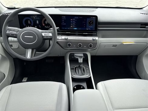 New 2026 Hyundai Kona SE image 21