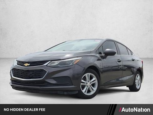 Used 2017 Chevrolet Cruze LT w/ Sun And Sound Package FWD image 1